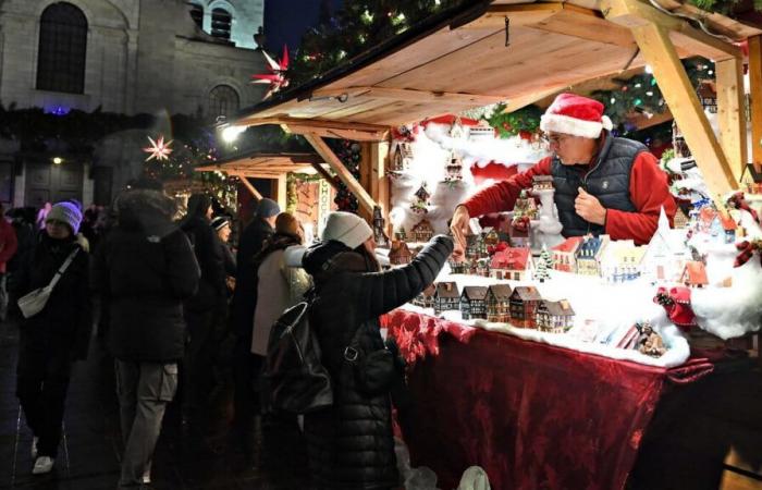 [PHOTOS] Inauguración del 17º Mercado navideño alemán en Quebec