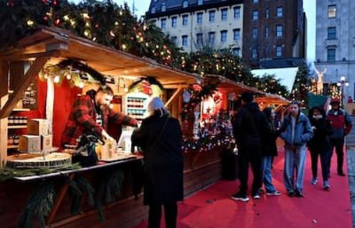 [PHOTOS] Inauguración del 17º Mercado navideño alemán en Quebec