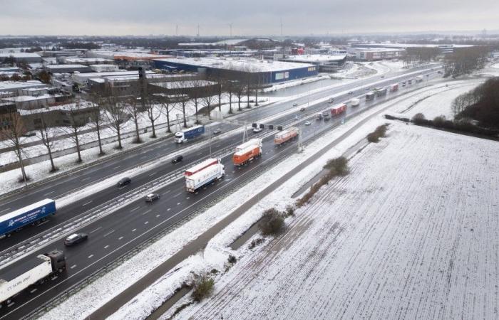 Nieve-hielo: se levanta la vigilancia naranja en todos los departamentos