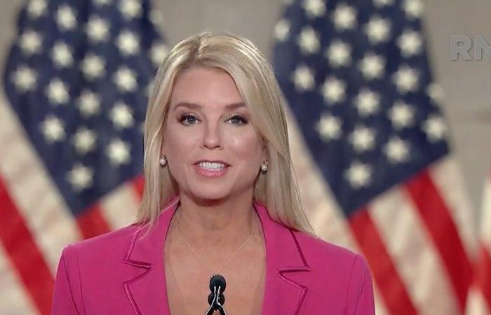 Fiscal, asesora… ¿quién es Pam Bondi, leal a Donald Trump elegida ministra de Justicia tras la retirada de Matt Gaetz?