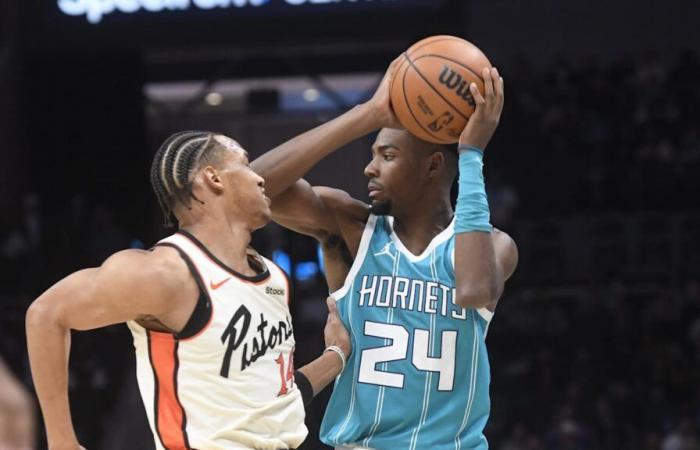 La frustración alcanza su punto máximo a pesar de que el dúo de los Hornets hizo historia en la victoria contra los Pistons