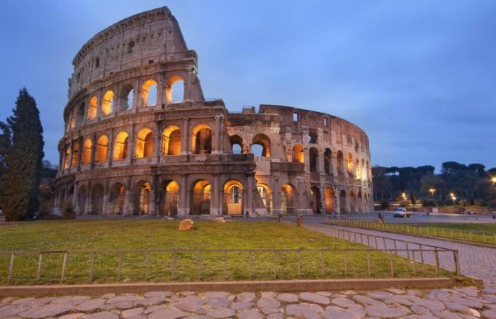 Airbnb ofrece una noche en el Coliseo