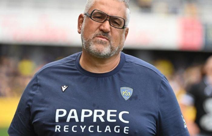 Top 14: “¡Eso no me da ganas de seguir con los argentinos!” El técnico del Clermont, Christophe Urios, exasperado por la situación de uno de sus jugadores