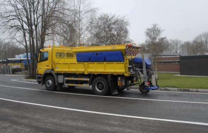 Advertencia: riesgo de carreteras resbaladizas y carriles bici nuevamente el viernes por la mañana, RMI da código amarillo