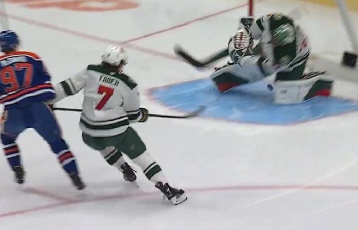 Dos golpes extraños causan revuelo en la NHL + ganan los Devils