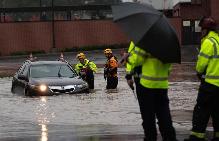 Una nueva tormenta azota las zonas afectadas por un ciclón bomba mortal y está impulsando un río atmosférico ya prolífico