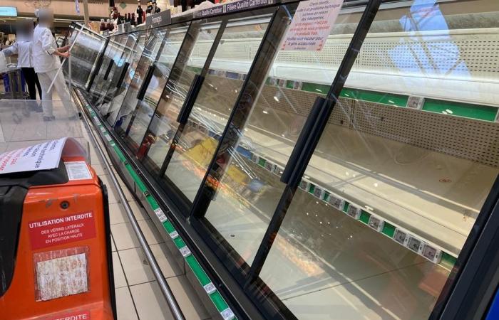 Un hipermercado obligado a tirar todos sus productos frescos tras un corte de electricidad