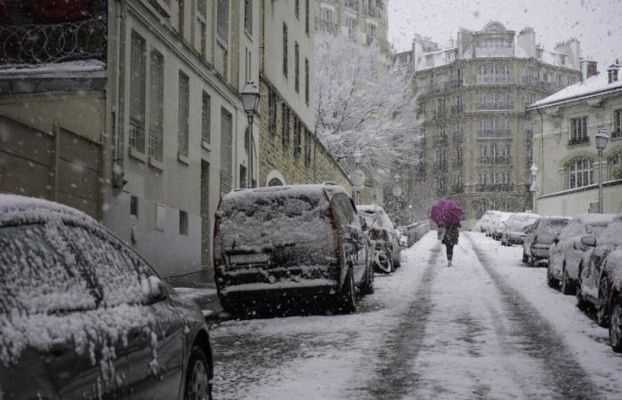 Trenes cancelados, automovilistas varados y cortes de electricidad… 31 departamentos afectados por la vigilancia naranja por nieve, hielo y viento