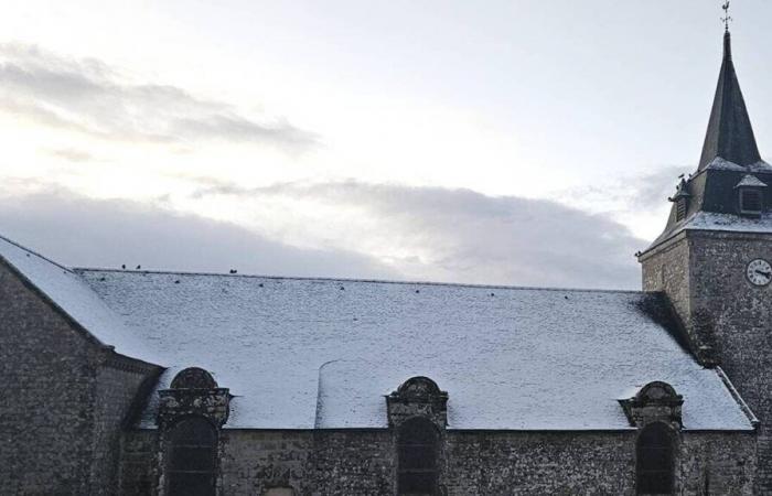 EN FOTOS. En Morbihan, el pueblo de Ploërdut amaneció con nieve este viernes por la mañana