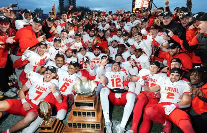 Golden Hawks 17 – Rouge y Or 22 | No hay touchdown, pero sí el trofeo.