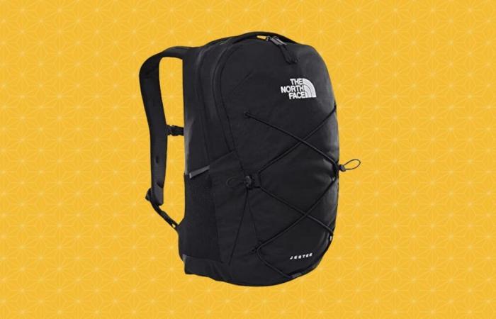 Este bolso The North Face ultramoderno está a precio de derribo en Amazon