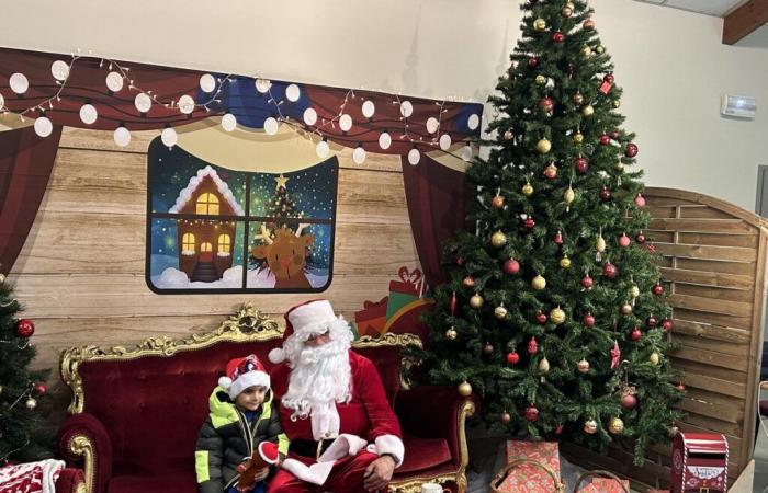 En las Landas, Castandet inauguró la farándula de los mercados navideños