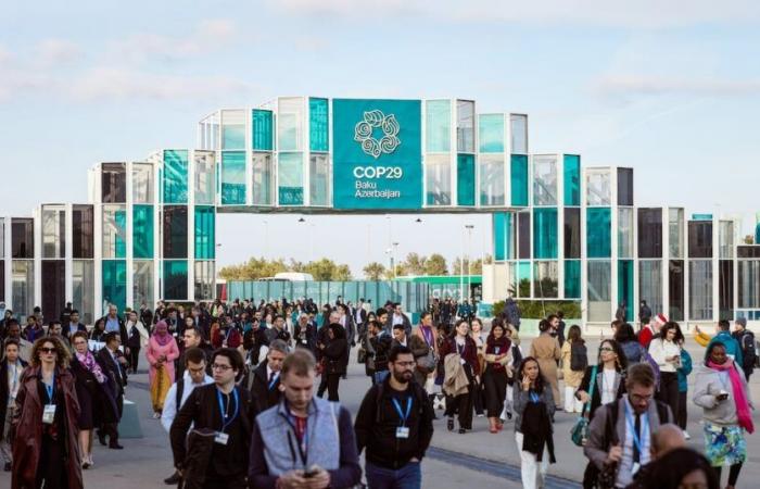 COP29: en Bakú, la espera de un gigantesco acuerdo financiero para el clima