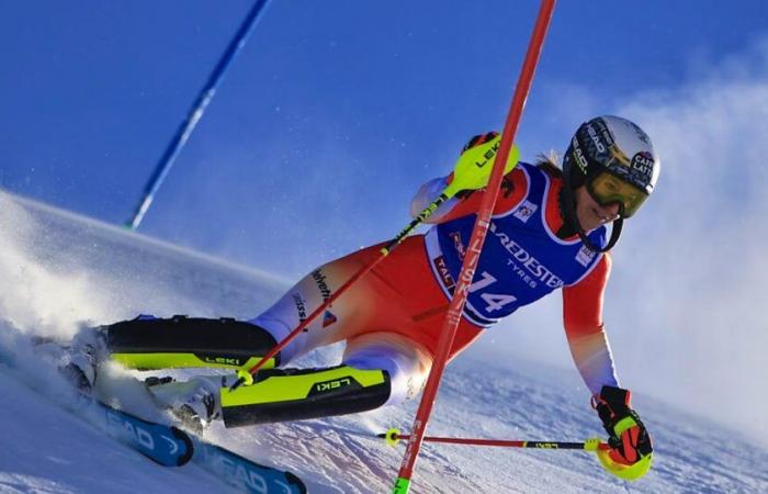 Esquí alpino: Shiffrin lidera, Holdener y Rast convencen