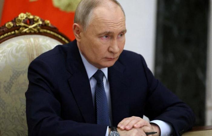 Vladimir Putin firma ley para cancelar las deudas de los soldados rusos