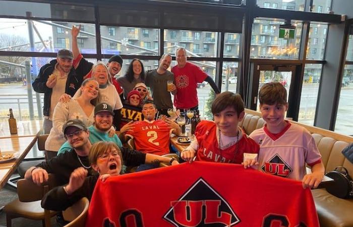 Los aficionados de Rouge et Or en llamas por la Copa Vanier