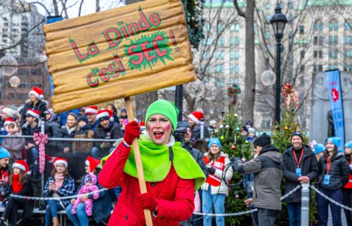 El desfile de Papá Noel deleita a los más pequeños en el centro de Montreal