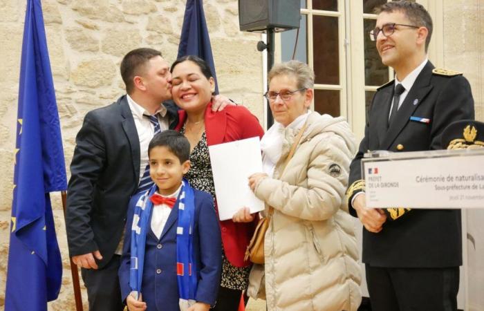 Historias de amor y trayectorias de vida en la ceremonia de naturalización.