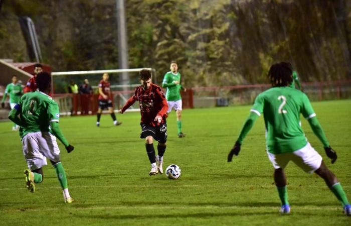 El Fútbol Club Espaly no paga contra el AS Saint-Etienne (B) en Nacional 3