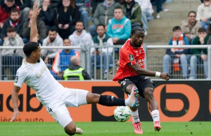 Ligue 2. El FC Lorient queda atrapado en Bastia con 11 contra 9