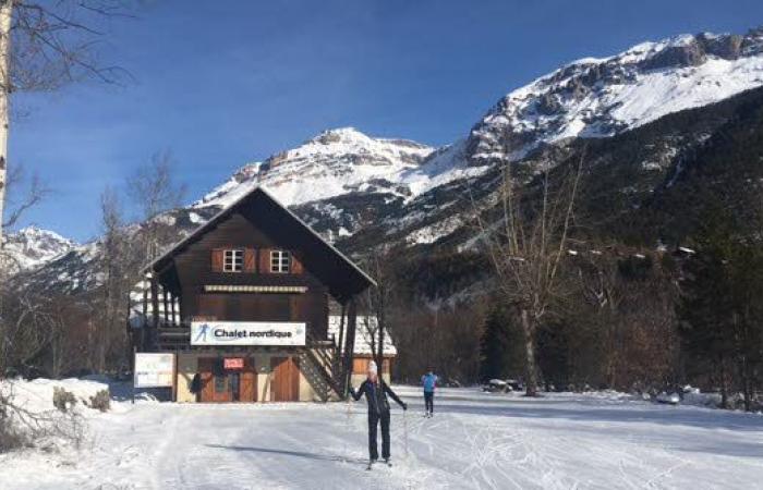 Altos Alpes. Las raquetas de nieve ya están en las zonas nórdicas y comienza la temporada