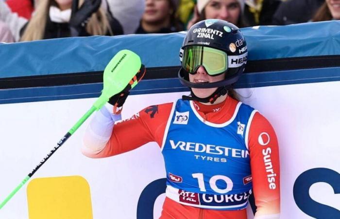 Holdener y Meillard entre los 10 primeros: Rast sube al podio en Gurgl – Shiffrin gana por delante del albanés de 18 años