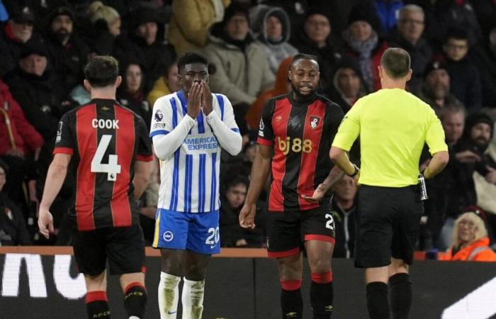 Hurzeler da veredicto sobre la tarjeta roja a Baleba mientras el hombre de Albion se enfrenta a una sanción