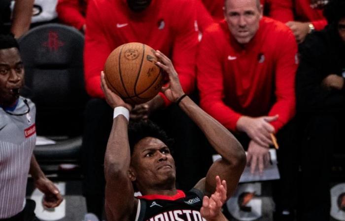 Portland Trail Blazers vs. Houston Rockets-Xinhua