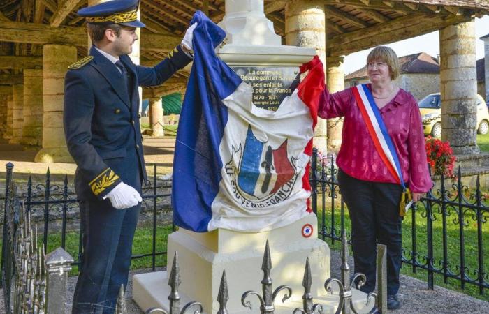 Beauregard-et-Bassac: descubierta la nueva y actualizada placa del monumento