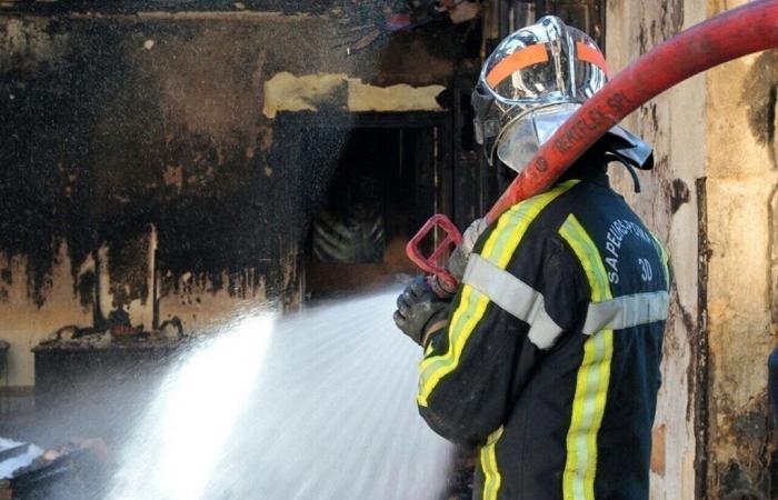 Incendio en una casa, tres personas trasladadas a Montfaucon