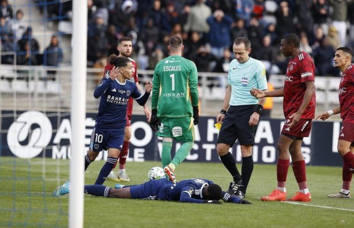 L2: Paris FC chouine contra los árbitros