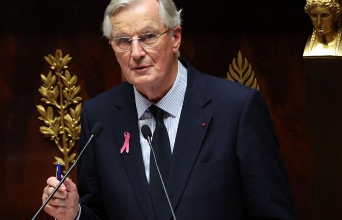 Caída de la popularidad de Barnier y su gobierno, Macron se estanca en el fondo