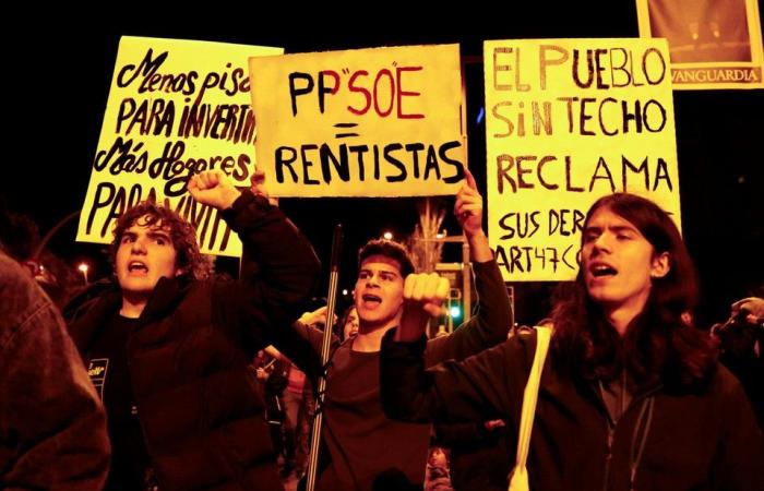 El creciente descontento por los altos alquileres en Barcelona da lugar a protestas callejeras masivas