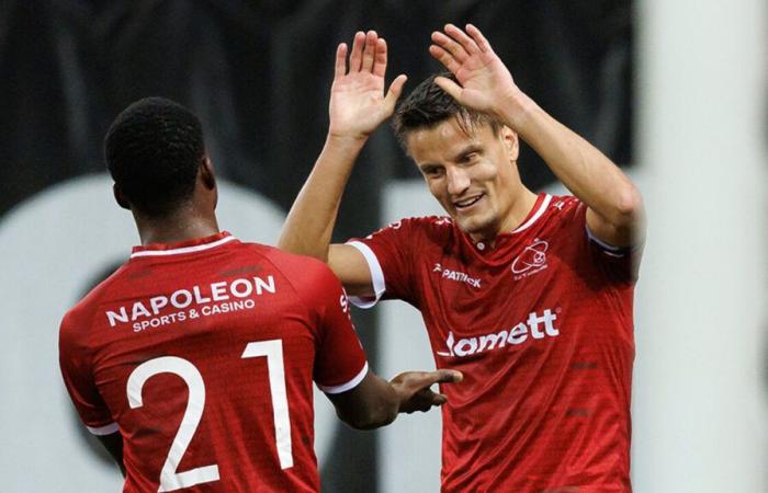 Jelle Vossen lidera al Zulte Waregem con un hat-trick que supera a Seraing y se pone líder