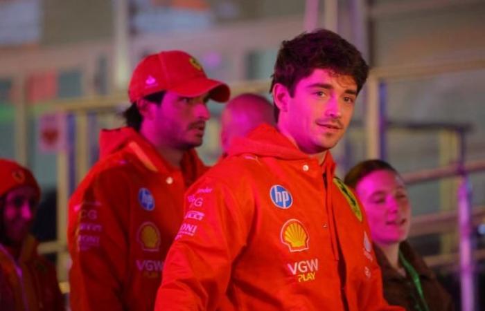 Charles Leclerc remonta ante Carloz Sainz en Las Vegas (GP Las Vegas)