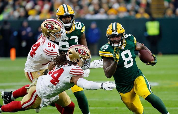 Josh Jacobs anota 3 touchdowns mientras los Packers dominan a los 49ers plagados de lesiones