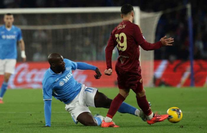 Napoli-Roma, doble amarilla para Lukaku: la sentencia de Marelli