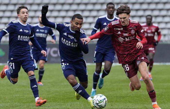 Fútbol – Ligue 2. “Lástima que los árbitros nos engañen”, la enorme perorata de Maxime López tras el Paris FC