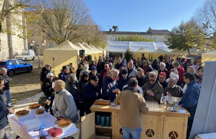 Este pequeño pueblo de Lot-et-Garonne celebra el Armagnac y la Navidad como es tradición