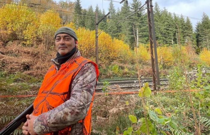 La caza continúa y los trenes están detenidos, los cazadores de Alto Viena cazan jabalíes a lo largo de las vías del tren