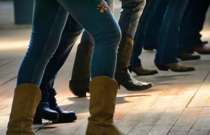 La fiebre del baile country llega a Sainte-Cécile-de-Milton