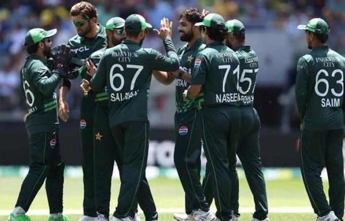 Pakistán se enfrenta a Zimbabwe y busca el Champions Trophy