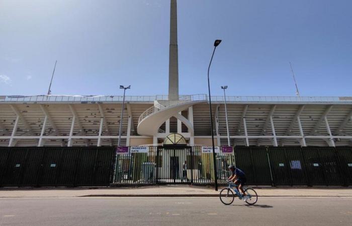 La formación contra Como. Cataldi sí, Gud en el grupo. La consigna es precaución. Cuidado con Gosens y Dodo