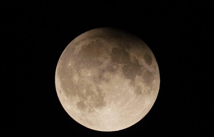 La Tierra dirá adiós a su “mini luna” temporal