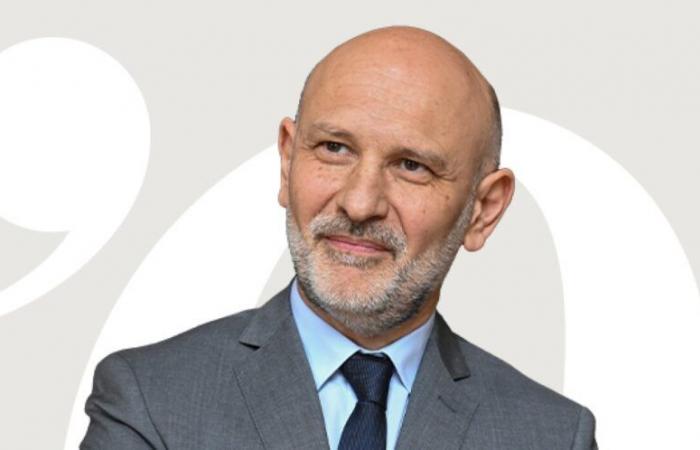 Con Marc Bloch en el Panteón, Francia consagra su extraña derrota presupuestaria