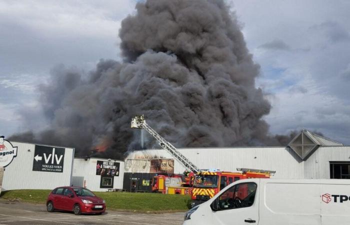 Anse: un gran incendio en curso en la avenida de Lossburg