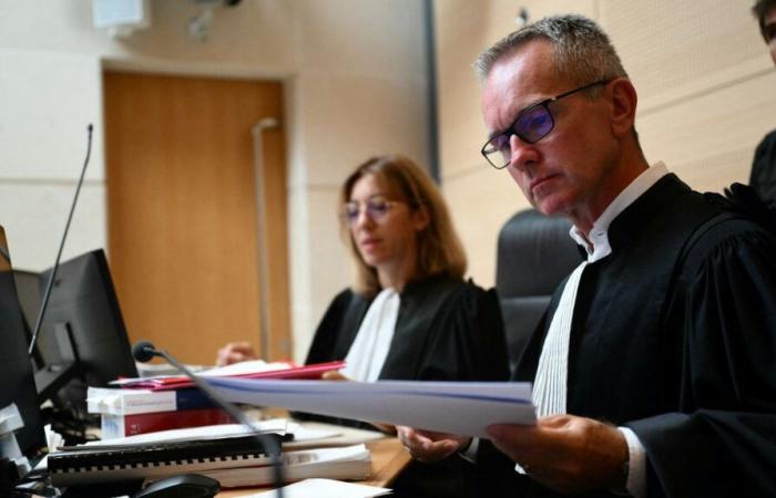 en el juicio por violación de Mazan, la pena máxima de veinte años de prisión exigida contra Dominique Pelicot