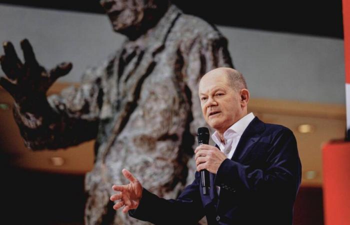 Apodado por su partido pero repudiado por las encuestas, Olaf Scholz lanza la carrera por su sucesión