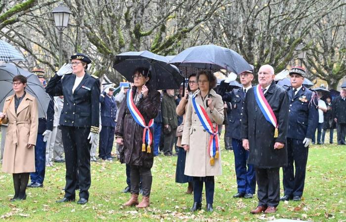 Marie Aubert, nueva prefecta de Dordoña, asumió el cargo el lunes 25 de noviembre