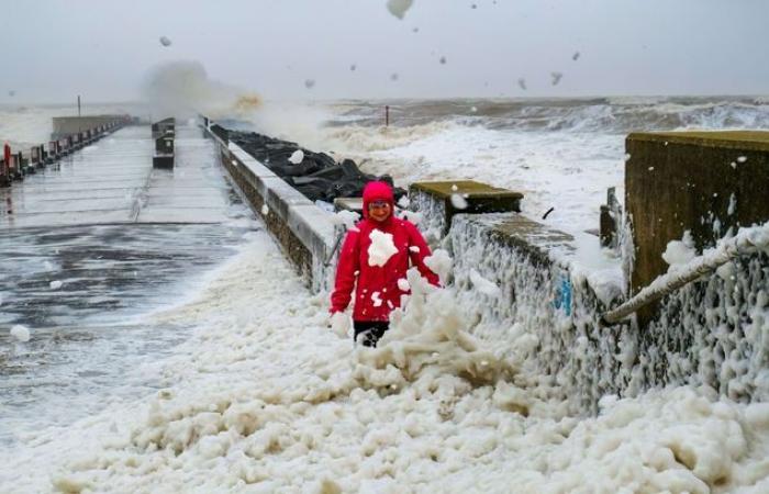 La tormenta Bert continúa causando daños